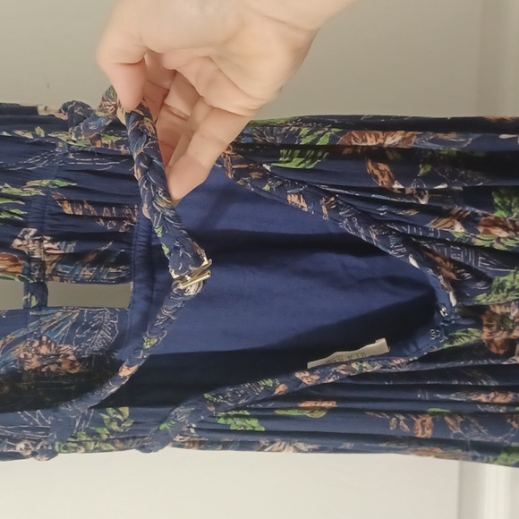 ILLA ILLA Floral Print Halter Dress - Picture 5 of 8